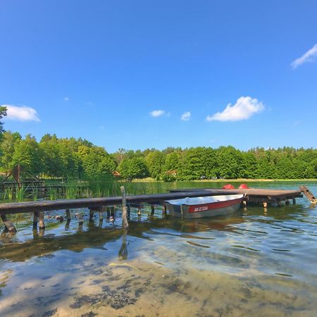 Domki Nad Brzegiem Dluzek Exterior foto