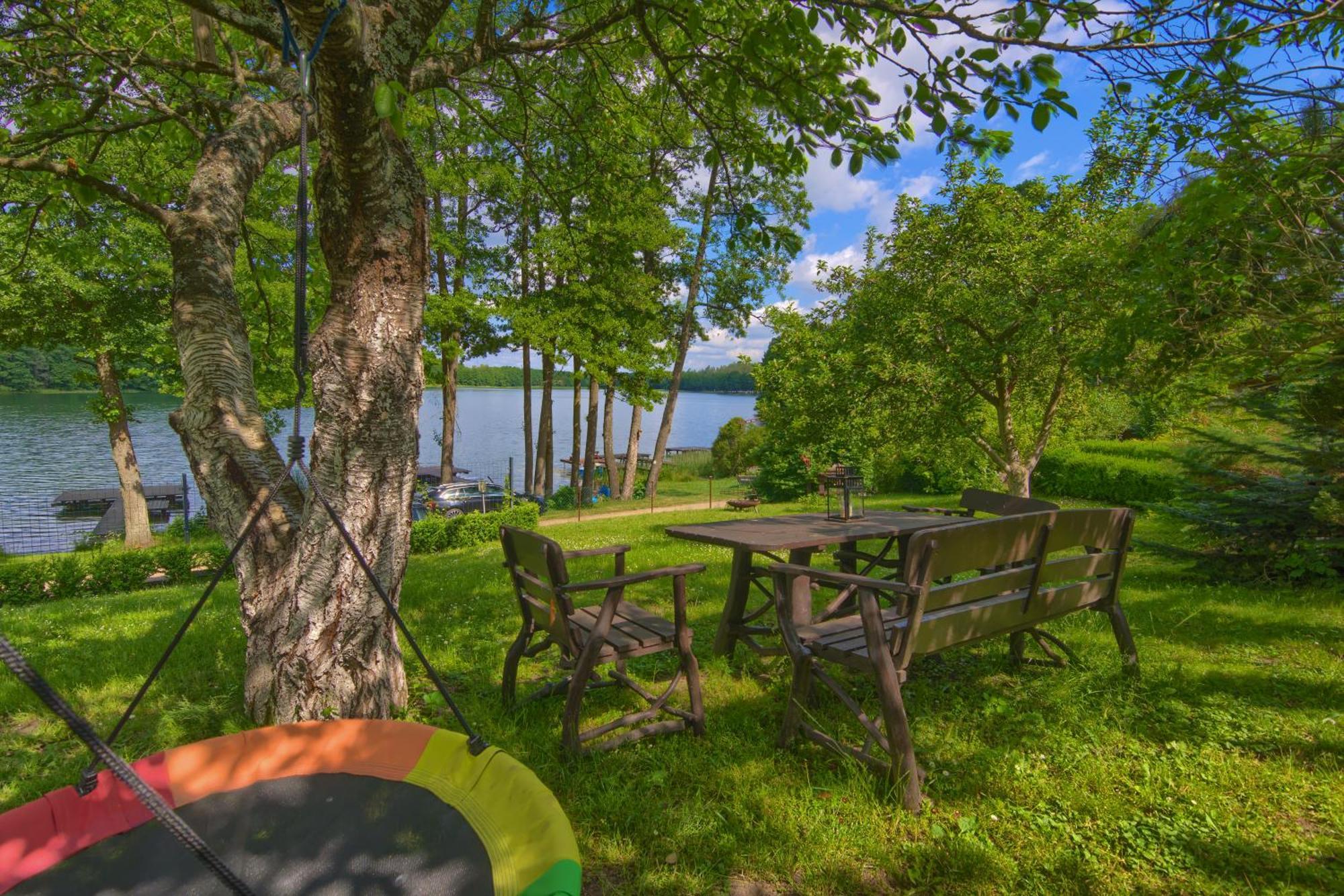 Domki Nad Brzegiem Dluzek Exterior foto