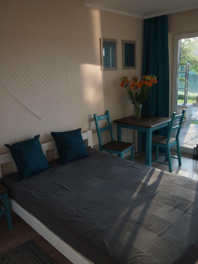 Domki Nad Brzegiem Dluzek Exterior foto